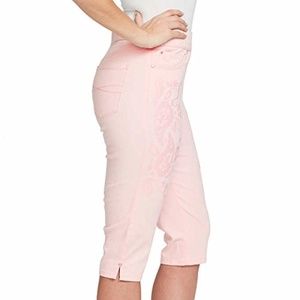 gloria vanderbilt avery pull on skimmer capris